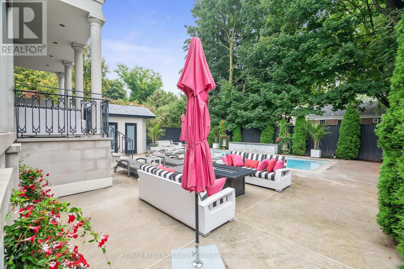 327 Cortleigh Boulevard, Toronto (Bedford Park-Nortown), Ontario  M5N 1R2 - Photo 36 - C12450201