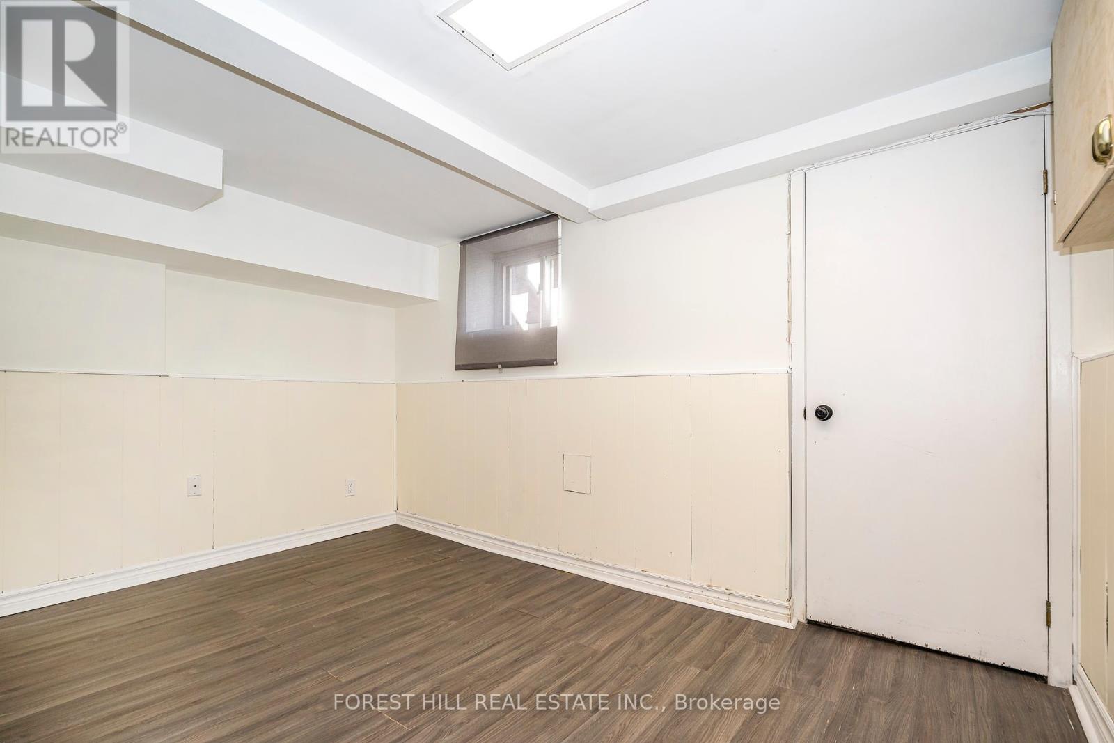 Lower - 181 Montrose Avenue, Toronto, Ontario  M6J 2T6 - Photo 9 - C12450204