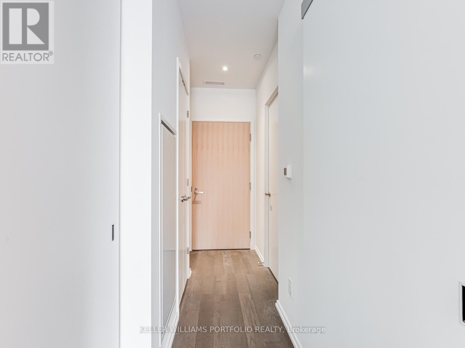 1013 - 5 Soudan Avenue, Toronto, Ontario  M4S 0B1 - Photo 3 - C12450207