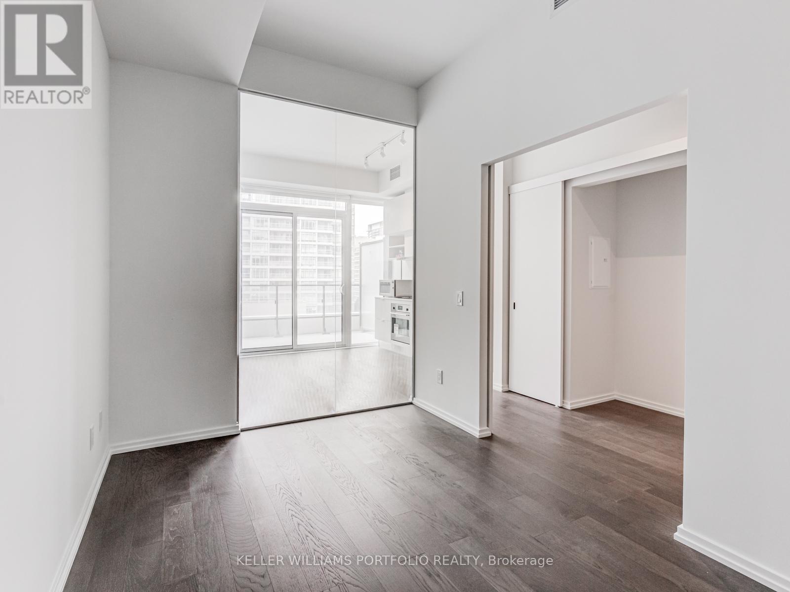 1013 - 5 Soudan Avenue, Toronto, Ontario  M4S 0B1 - Photo 8 - C12450207