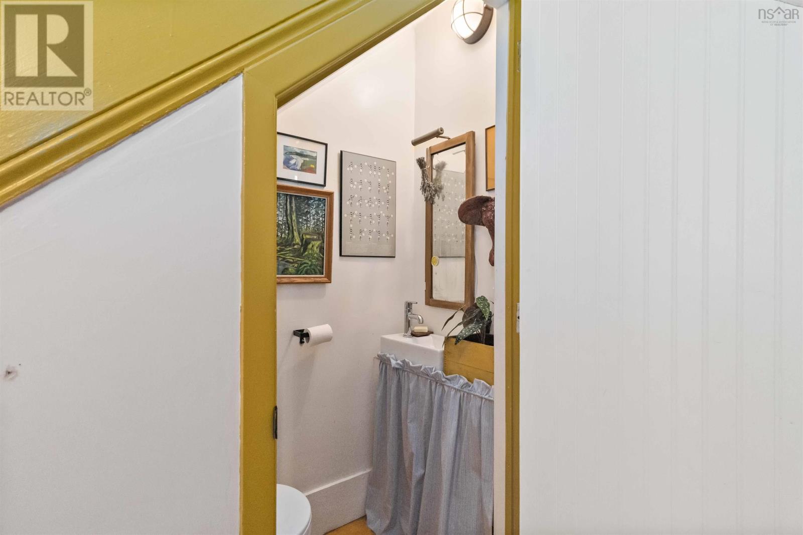 64 Maple Street, Mahone Bay, Nova Scotia  B0J 2E0 - Photo 25 - 202525163