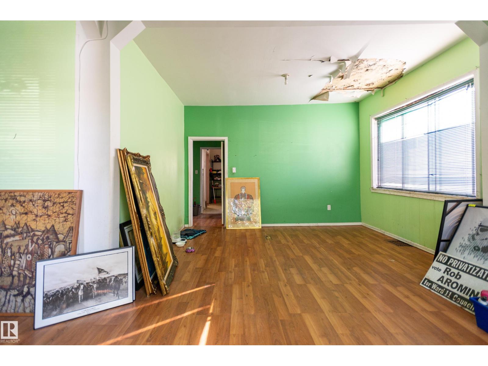 10947 98 St Nw Nw, Edmonton, Alberta  T5H 2P7 - Photo 2 - E4459770