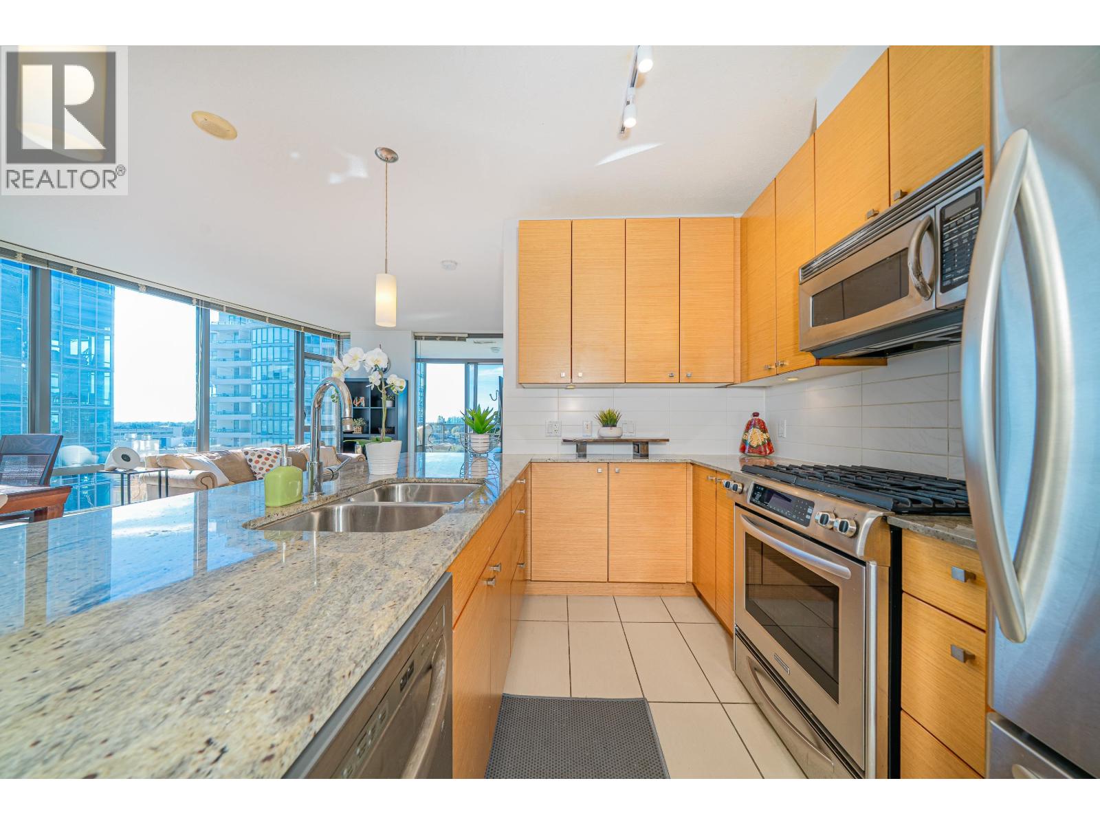 1106 6888 Alderbridge Way, Richmond, British Columbia  V6X 0A7 - Photo 16 - R3055736