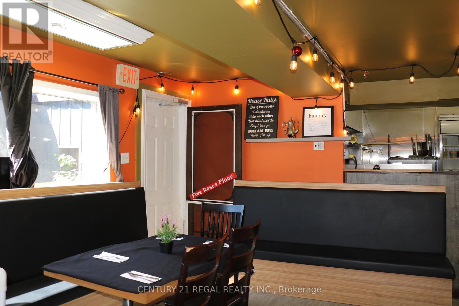 1716 Central Street, Pickering, Ontario  L1Y 1B1 - Photo 5 - E12450108
