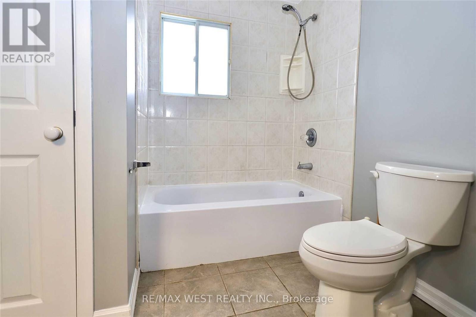Main - 200 Crawforth Street, Whitby, Ontario  L1N 3S5 - Photo 10 - E12450183