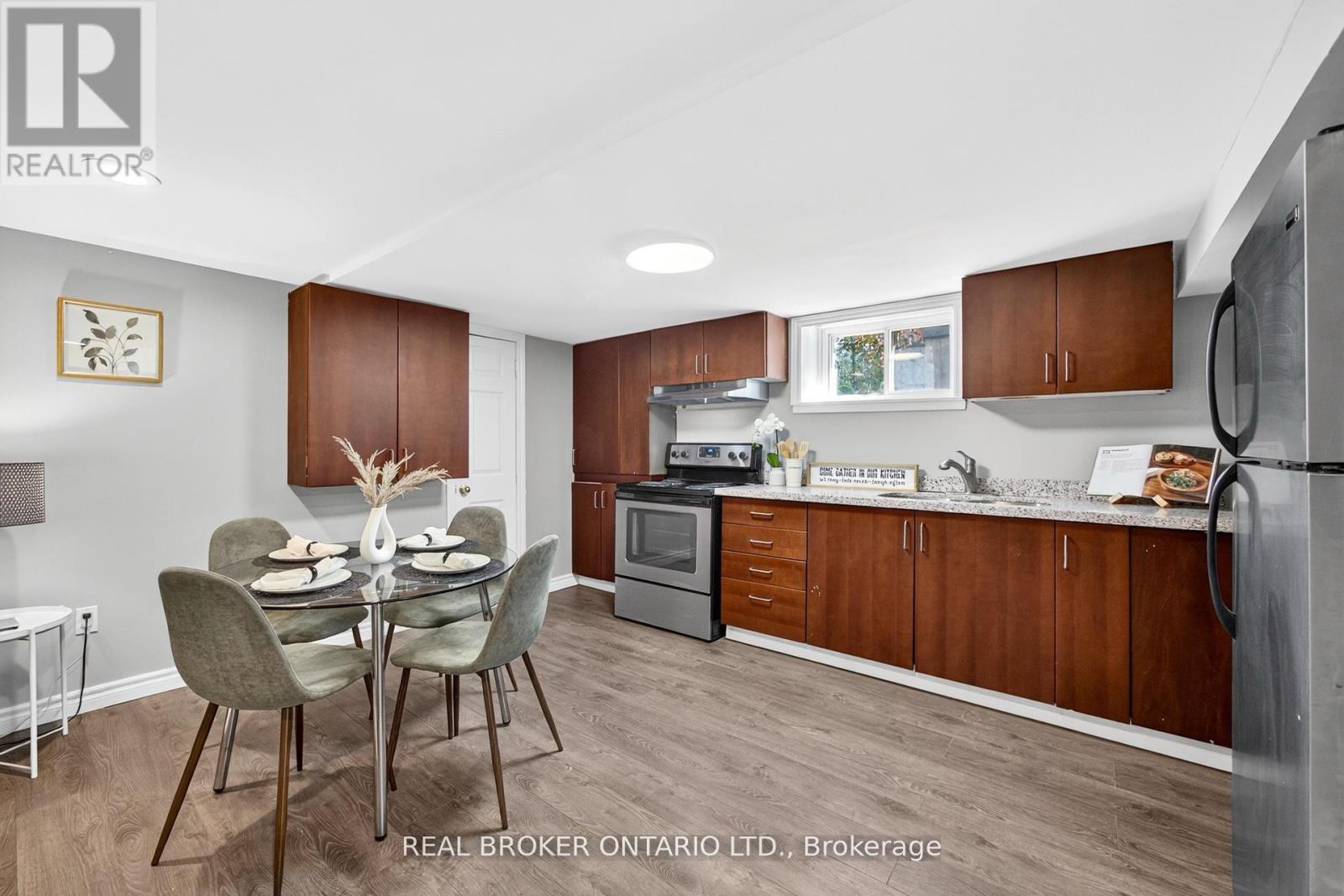 30 Presley Avenue, Toronto (Clairlea-Birchmount), Ontario  M1L 3P5 - Photo 22 - E12450190