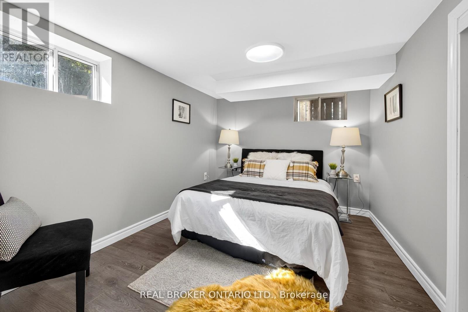 30 Presley Avenue, Toronto (Clairlea-Birchmount), Ontario  M1L 3P5 - Photo 24 - E12450190