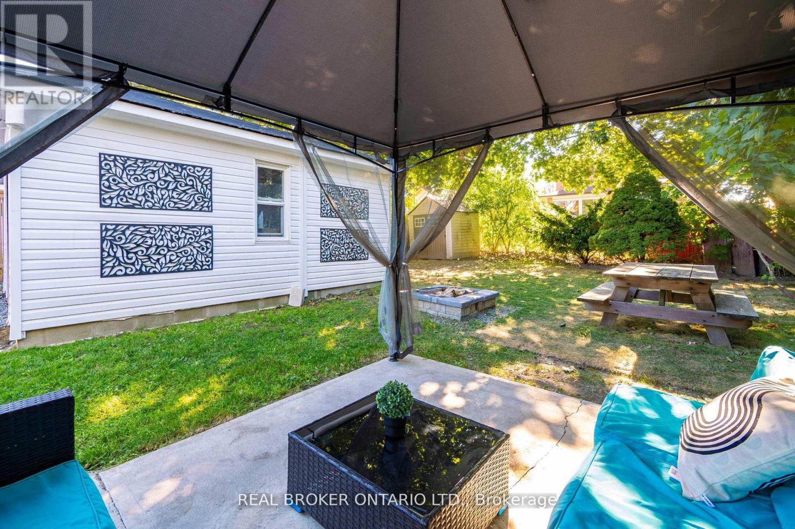 30 Presley Avenue, Toronto (Clairlea-Birchmount), Ontario  M1L 3P5 - Photo 38 - E12450190