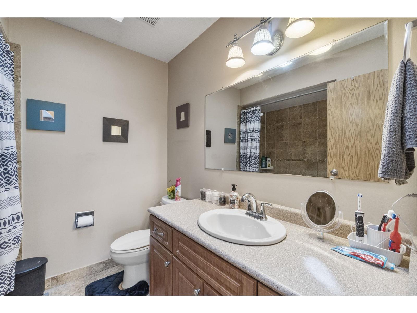 9675 130th Street, Surrey, British Columbia  V3T 3L2 - Photo 19 - R3052188