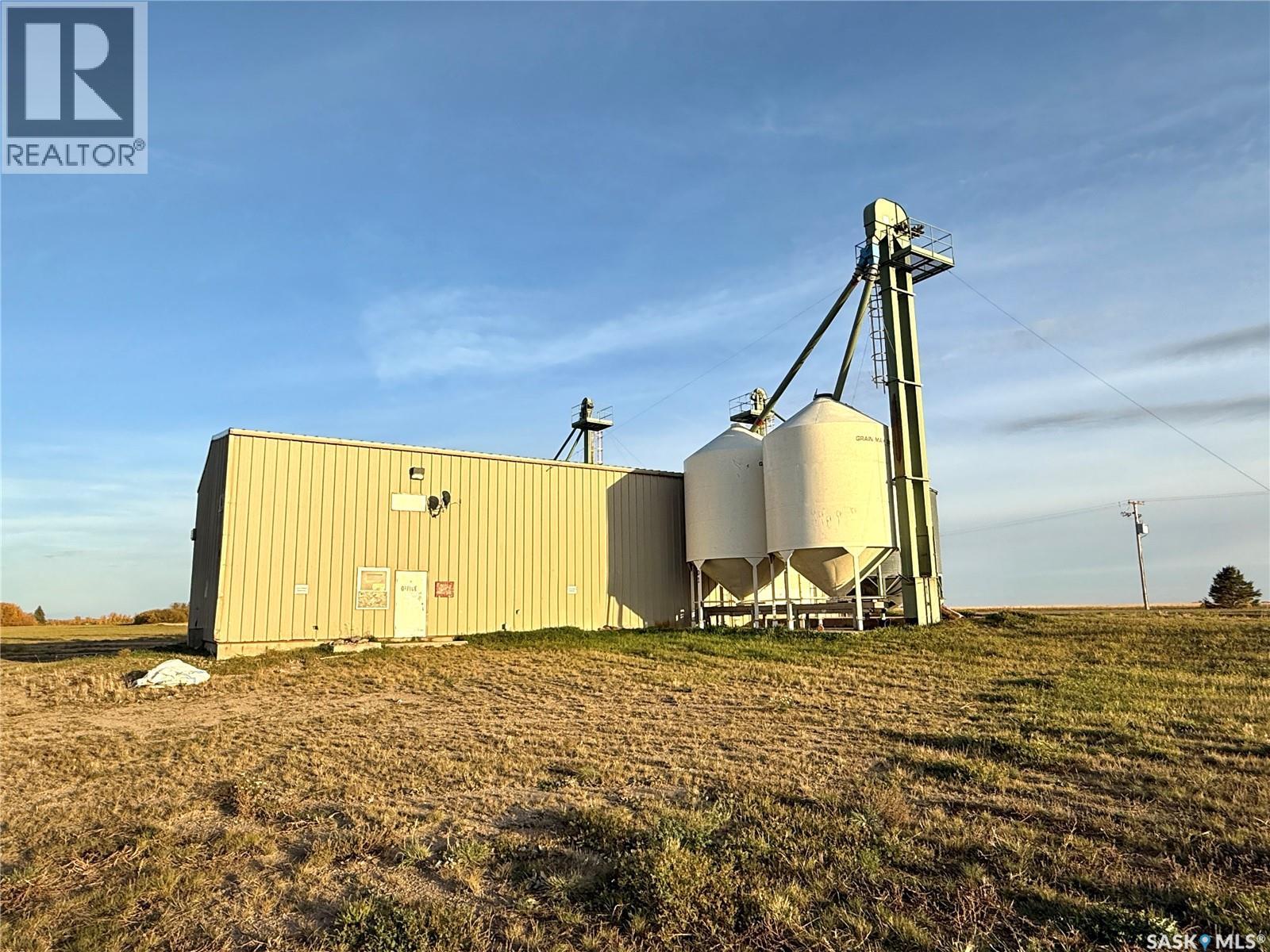 Lot 4 Railway Avenue, Rabbit Lake, Saskatchewan  S0M 2L0 - Photo 3 - SK020324