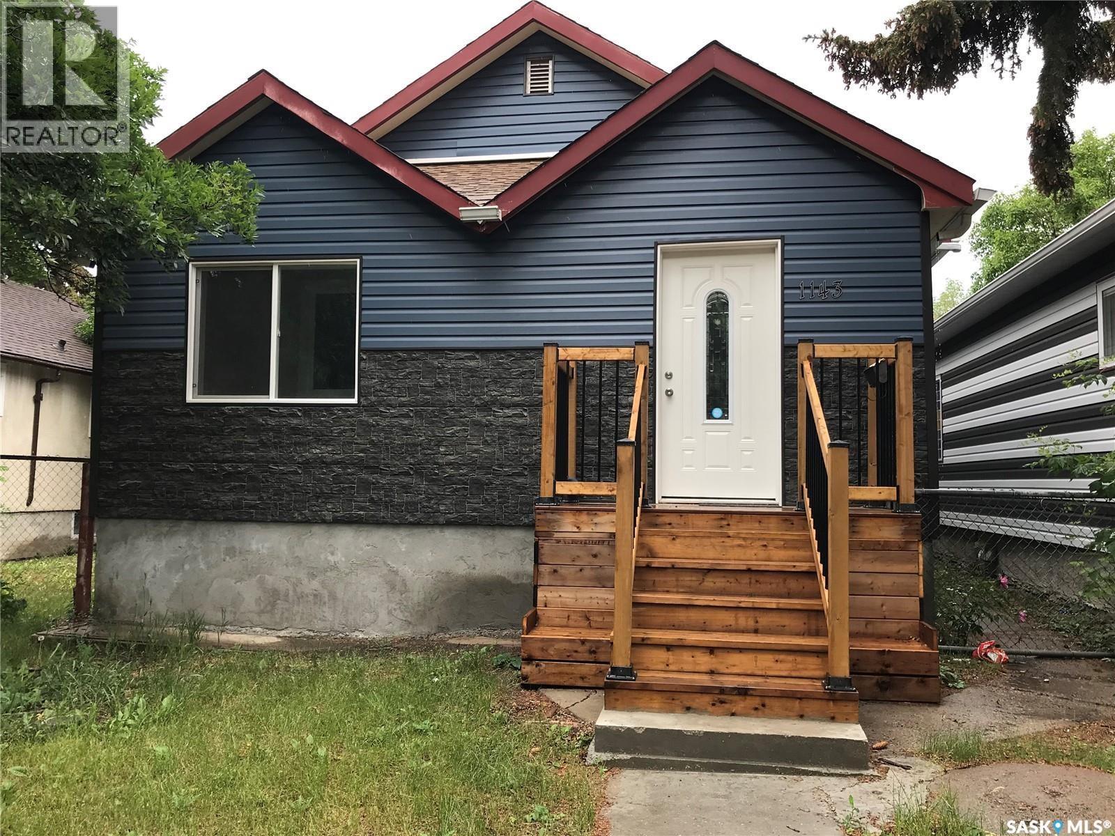 1143 Montague Street, Regina, Saskatchewan  S4T 3H8 - Photo 2 - SK020310