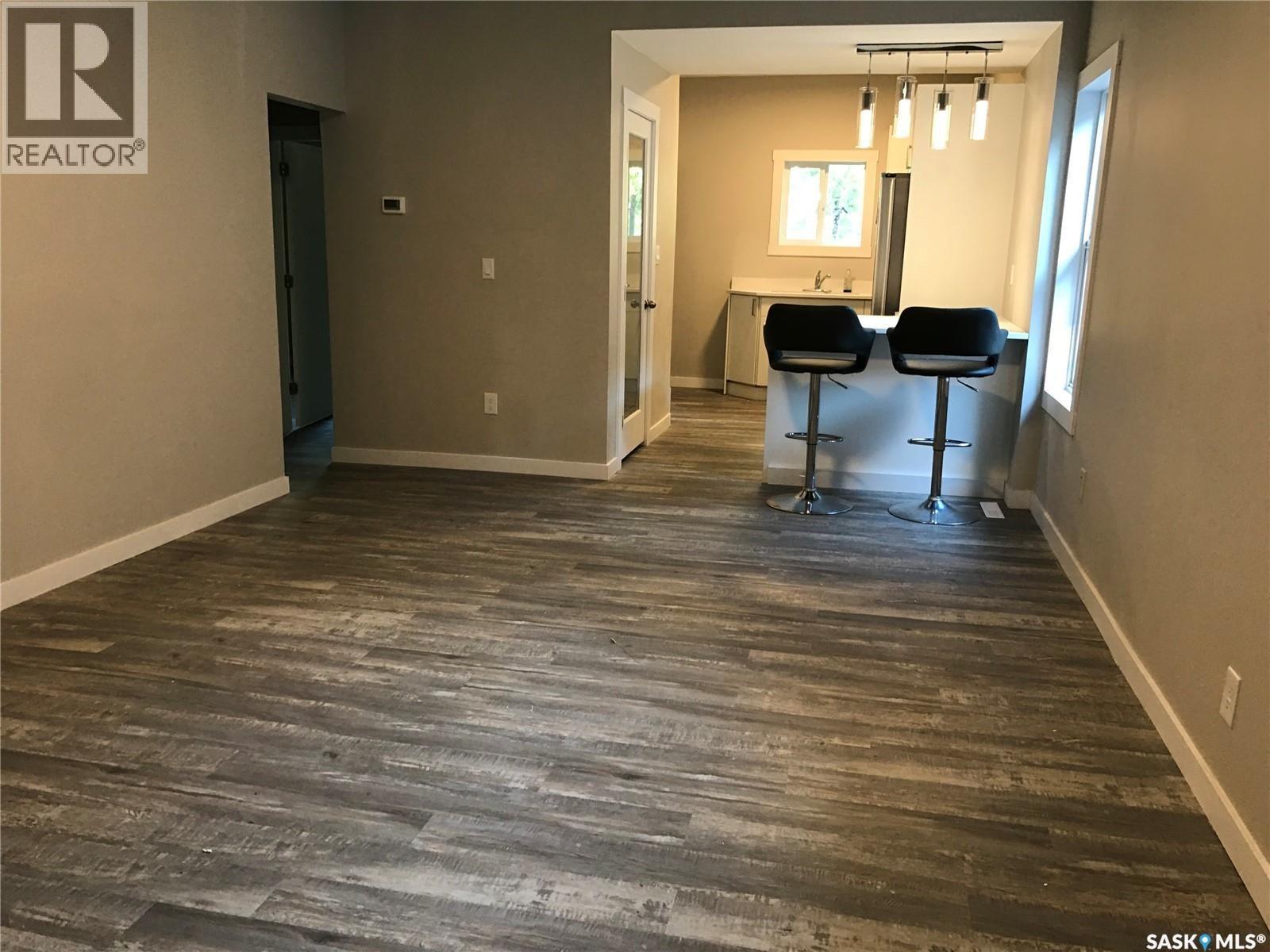 1143 Montague Street, Regina, Saskatchewan  S4T 3H8 - Photo 6 - SK020310
