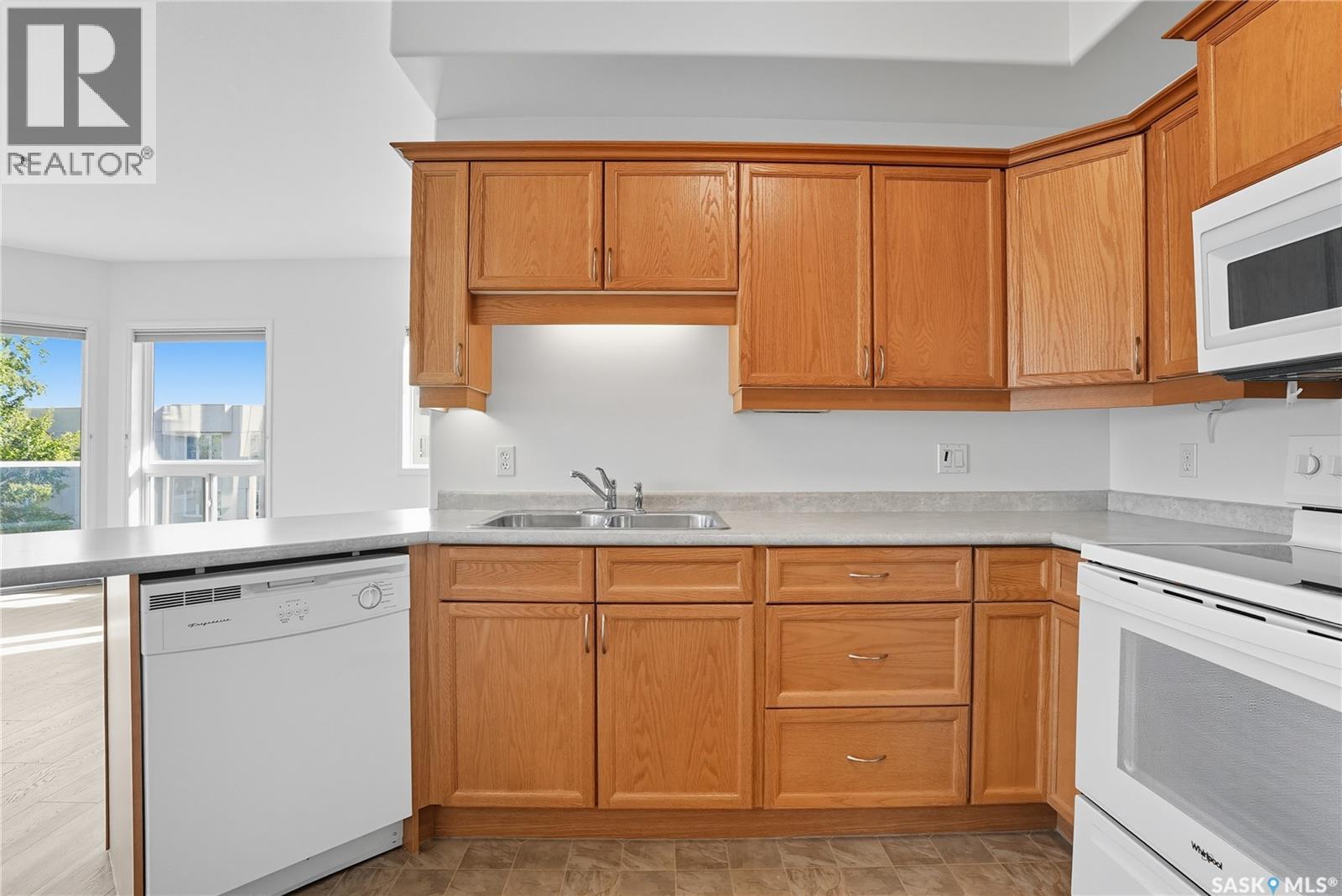 314 110 Armistice Way, Saskatoon, Saskatchewan  S7J 5L8 - Photo 9 - SK020228