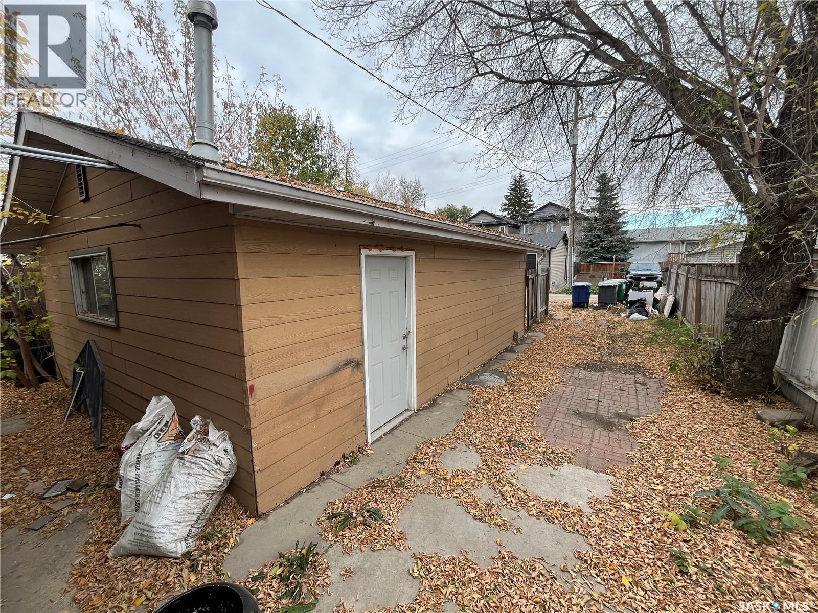 1228 1st Avenue N, Saskatoon, Saskatchewan  S7K 1Y6 - Photo 28 - SK020148