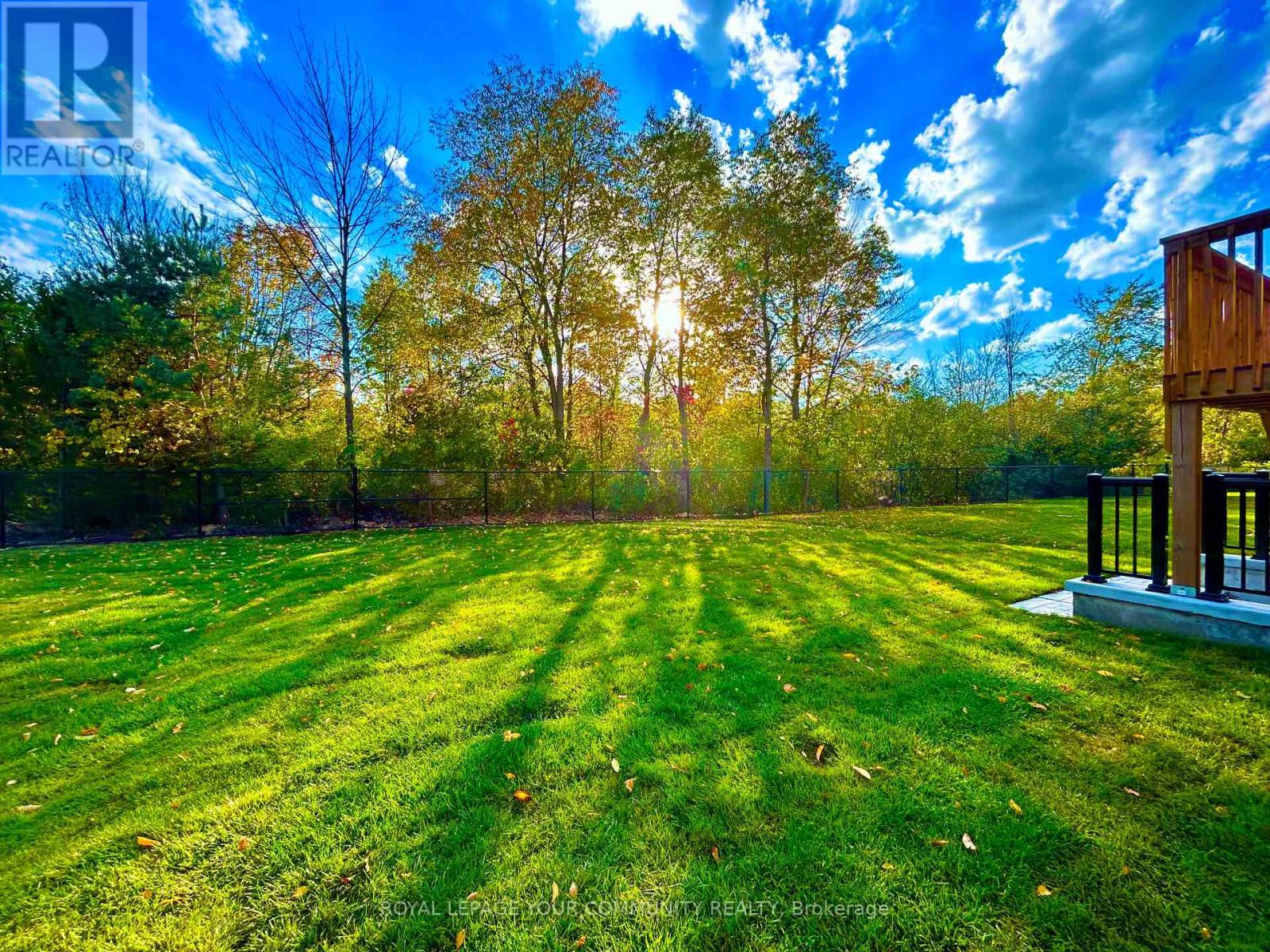 26 Baycroft Boulevard, Essa, Ontario  L0M 1B5 - Photo 3 - N12383067