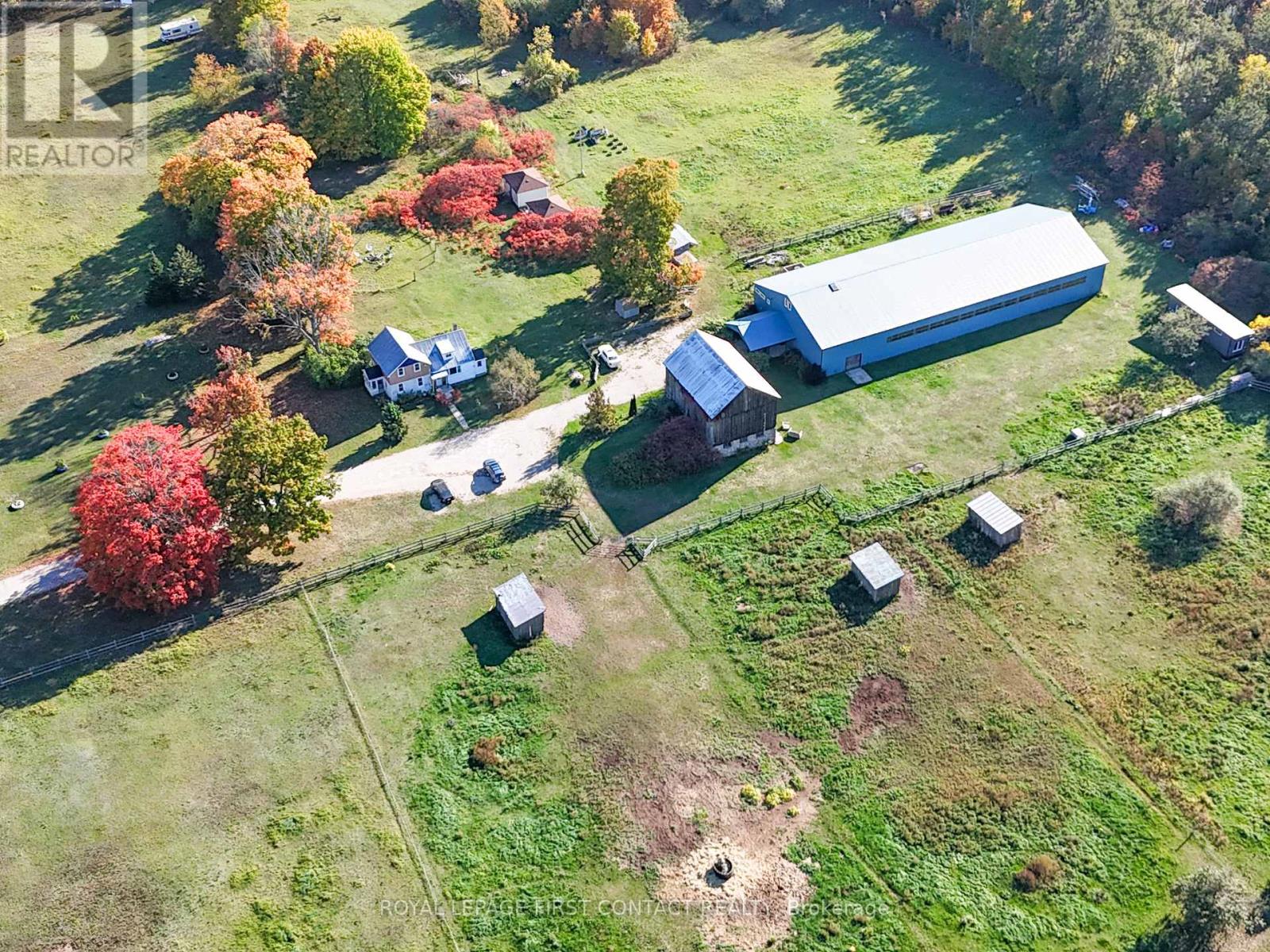 2041 Flos 4 Road W, Springwater, Ontario  L0L 2K0 - Photo 2 - S12444432