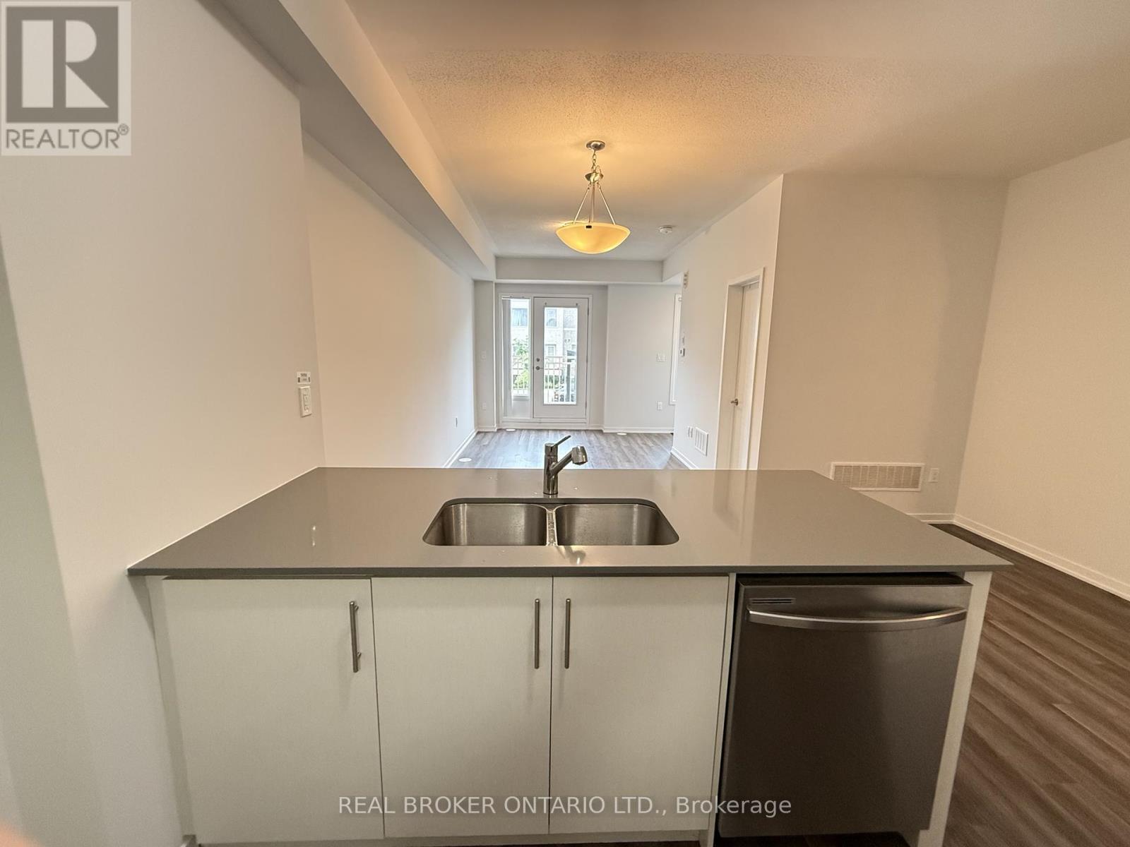24 - 15 William Jackson Way, Toronto, Ontario  M8V 3Y8 - Photo 11 - W12352949