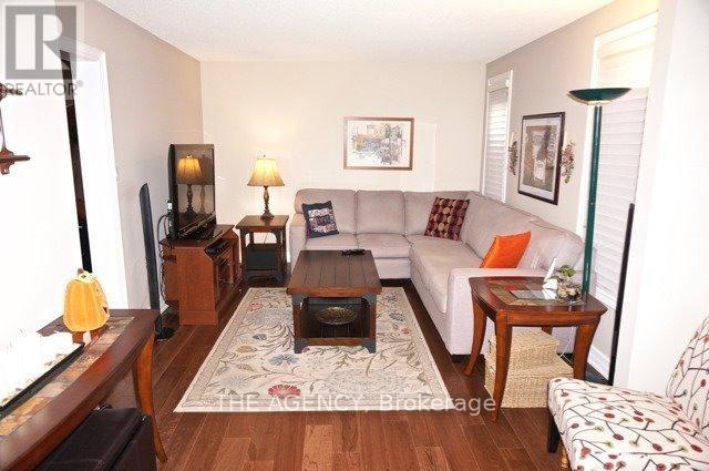 167 Stephenson Crescent, Richmond Hill, Ontario  L4C 5T3 - Photo 7 - N12450159