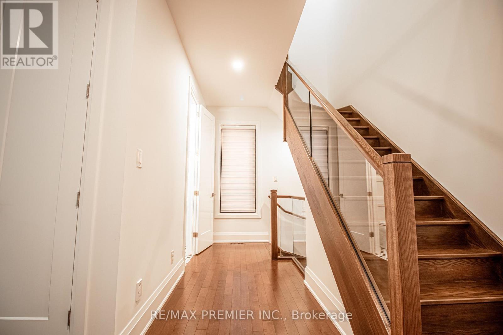 4 Kenmir Avenue, Niagara-On-The-Lake, Ontario  L0S 1J1 - Photo 10 - X12449833
