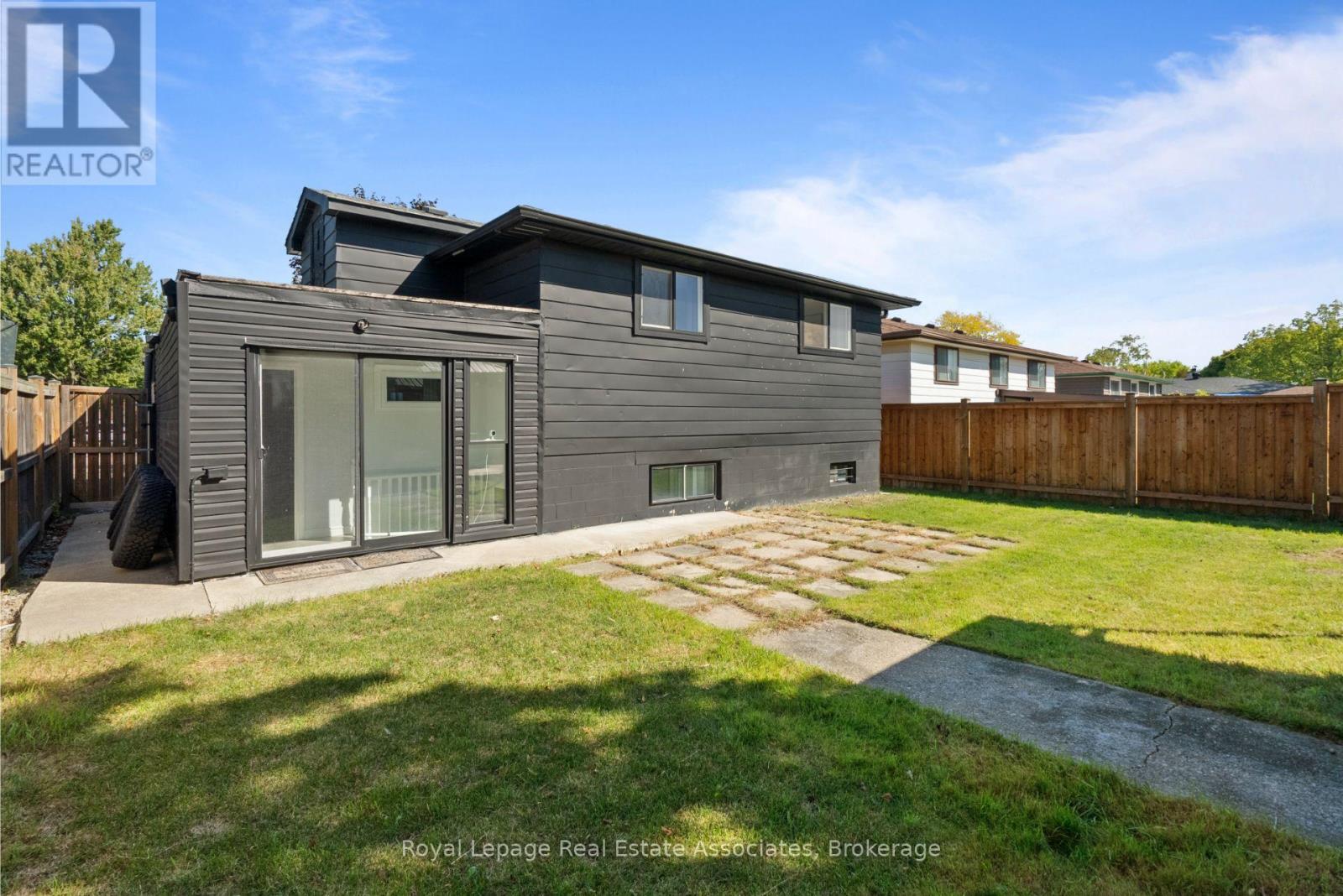 116 Boston Crescent, Hamilton, Ontario  L8T 4N2 - Photo 43 - X12450003