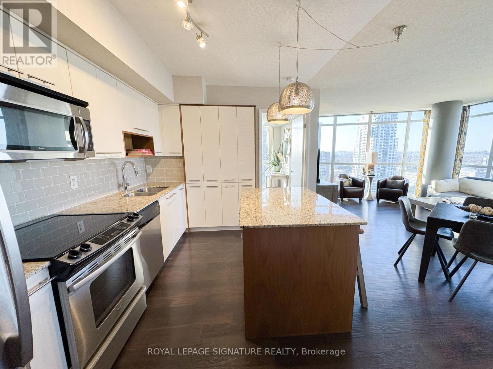 1807 - 1 Valhalla Inn Road, Toronto, Ontario  M9B 1S9 - Photo 5 - W12450130
