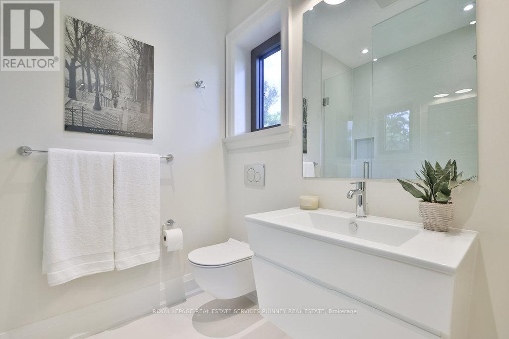 1456 Applewood Road, Mississauga (Lakeview), Ontario  L5E 2M1 - Photo 34 - W12450131