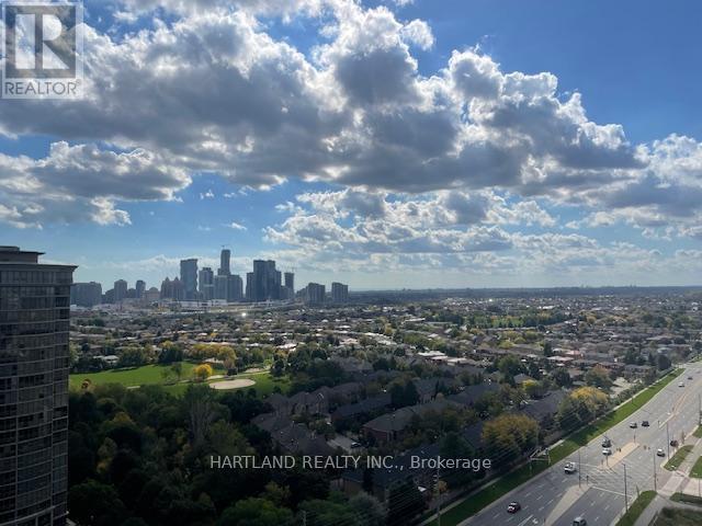 1806 - 75 Eglinton Avenue W, Mississauga, Ontario  L5R 0E5 - Photo 10 - W12450133