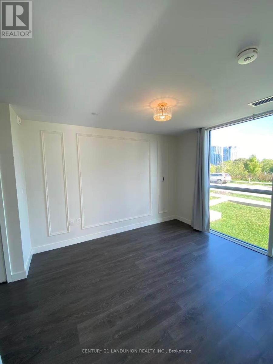 115 - 210 Sabina Drive, Oakville, Ontario  L6H 0W6 - Photo 10 - W12450137