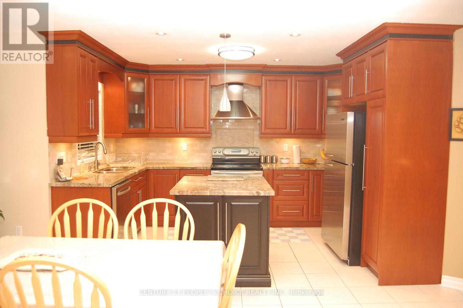 First And Second Floor - 4845 Potomac Court, Mississauga, Ontario  L5R 0B1 - Photo 14 - W12450154