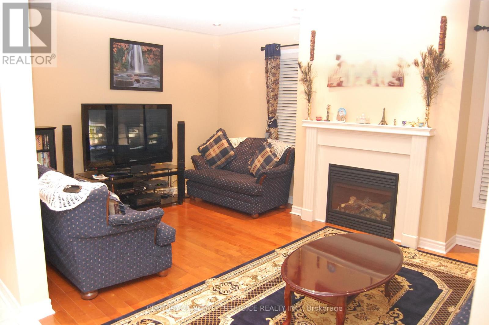 First And Second Floor - 4845 Potomac Court, Mississauga, Ontario  L5R 0B1 - Photo 7 - W12450154