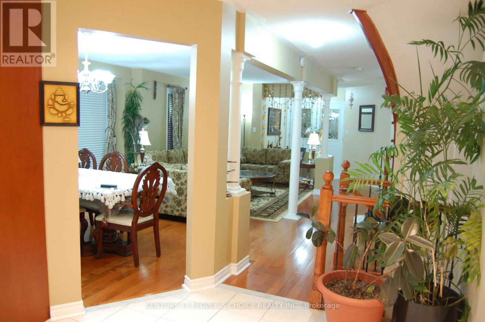 First And Second Floor - 4845 Potomac Court, Mississauga, Ontario  L5R 0B1 - Photo 9 - W12450154