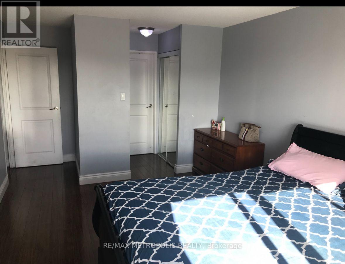 1609 - 21 Markbrook Lane, Toronto, Ontario  M9V 5E4 - Photo 1 - W12450163