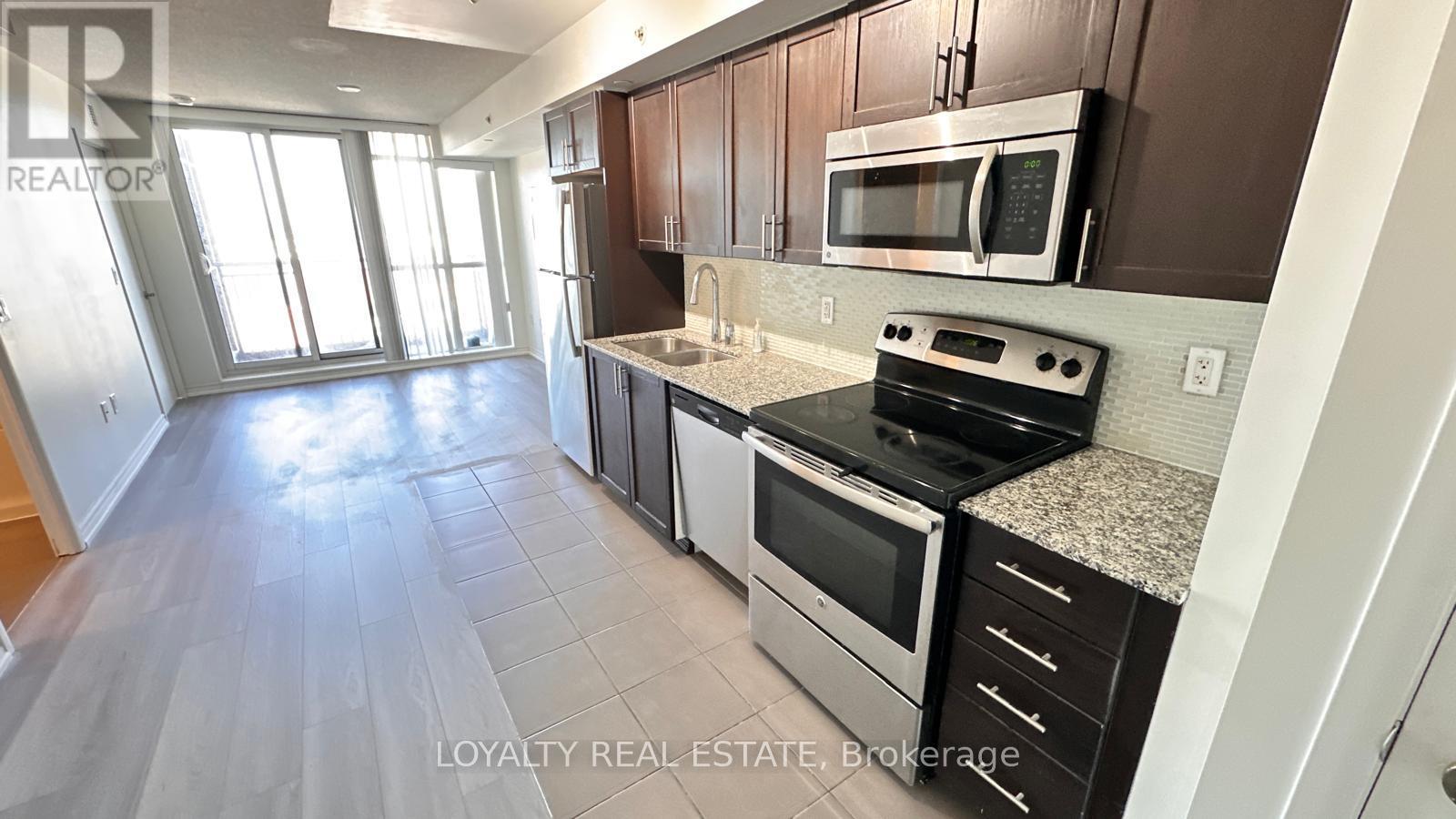 1903 - 830 Lawrence Avenue W, Toronto, Ontario  M6A 1C3 - Photo 13 - W12450170