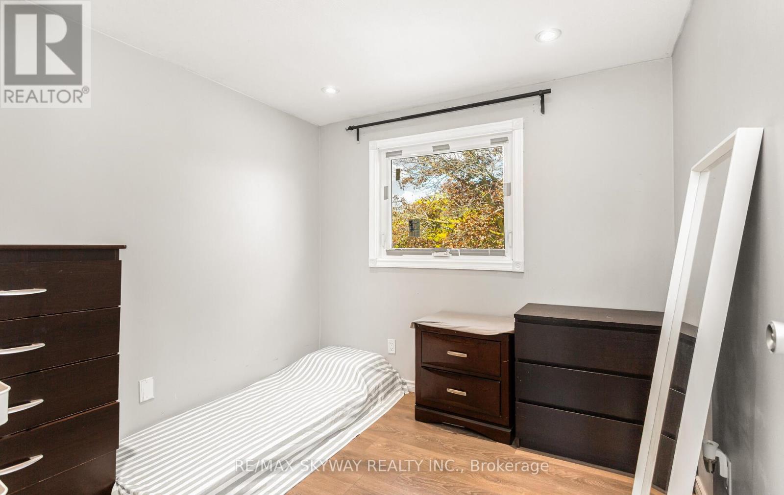 57 Jefferson Road, Brampton, Ontario  L6S 1W7 - Photo 29 - W12450175