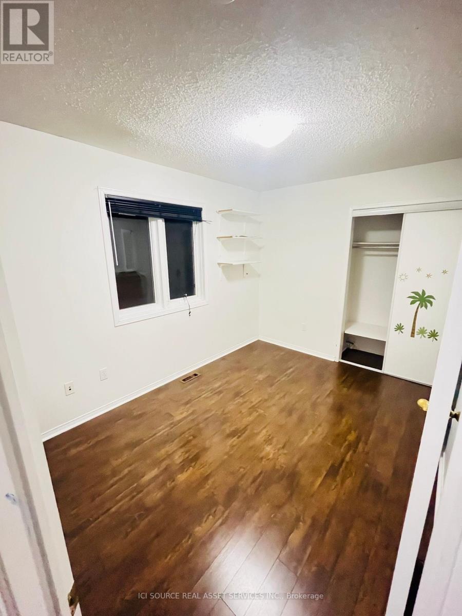 Upper - 40 Treasure Drive, Brampton, Ontario  L7A 3L1 - Photo 14 - W12450213