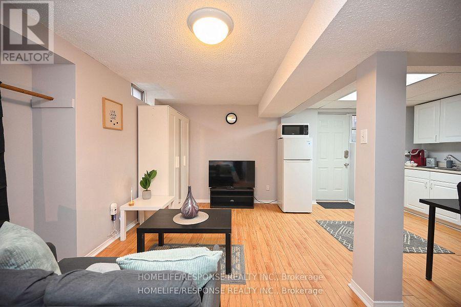 Bsmt - 2617 Treviso Court, Mississauga, Ontario  L5N 2T3 - Photo 4 - W12450219