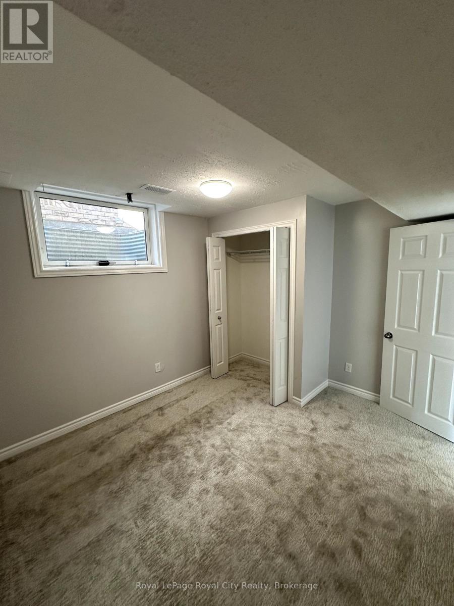 6 Maude Lane, Guelph, Ontario  N1E 0E8 - Photo 15 - X12450285