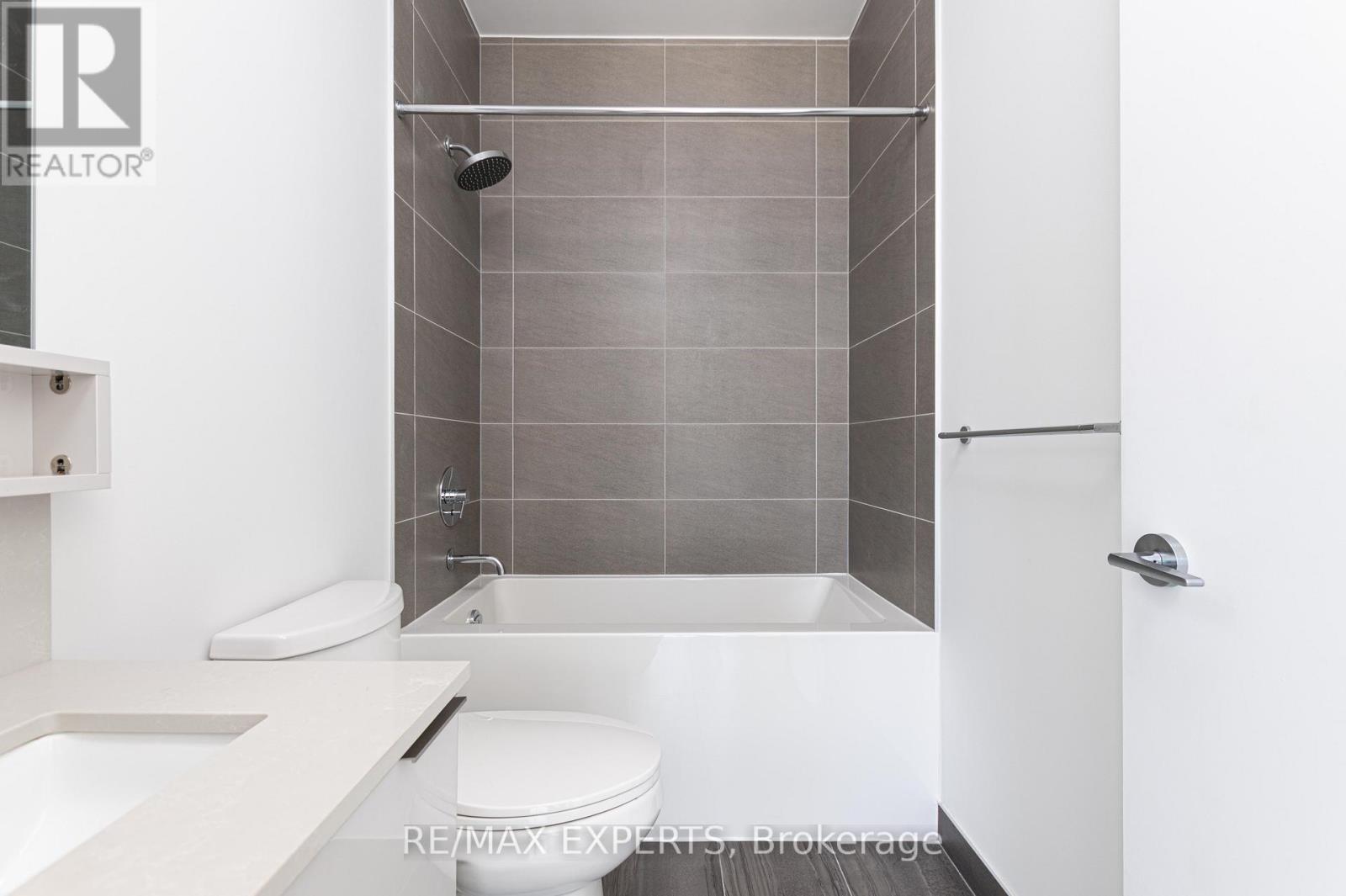 901 - 5 Buttermill Avenue, Vaughan, Ontario  L4K 0J5 - Photo 16 - N12450232