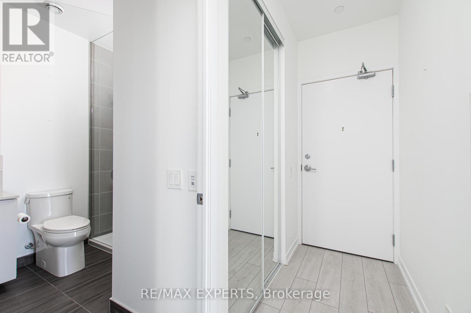 901 - 5 Buttermill Avenue, Vaughan, Ontario  L4K 0J5 - Photo 23 - N12450232