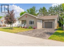 32 BOND STREET, Strathroy-Caradoc, Ontario
