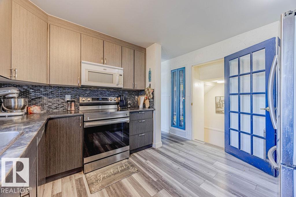8005 27 Av Nw, Edmonton, Alberta  T6K 3C9 - Photo 12 - E4461183