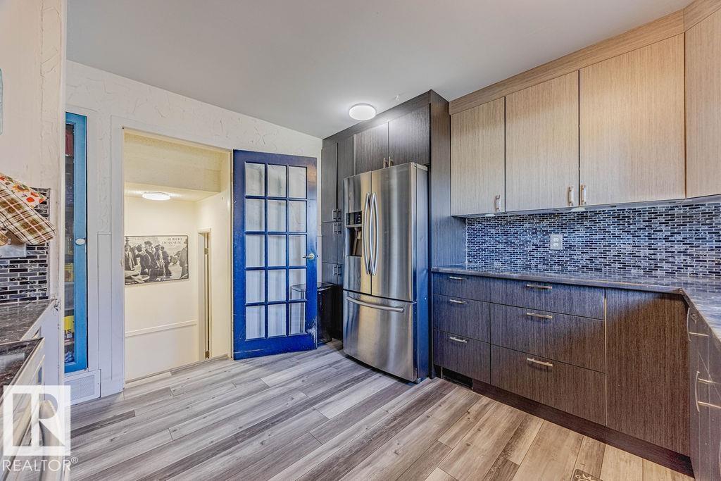 8005 27 Av Nw, Edmonton, Alberta  T6K 3C9 - Photo 13 - E4461183