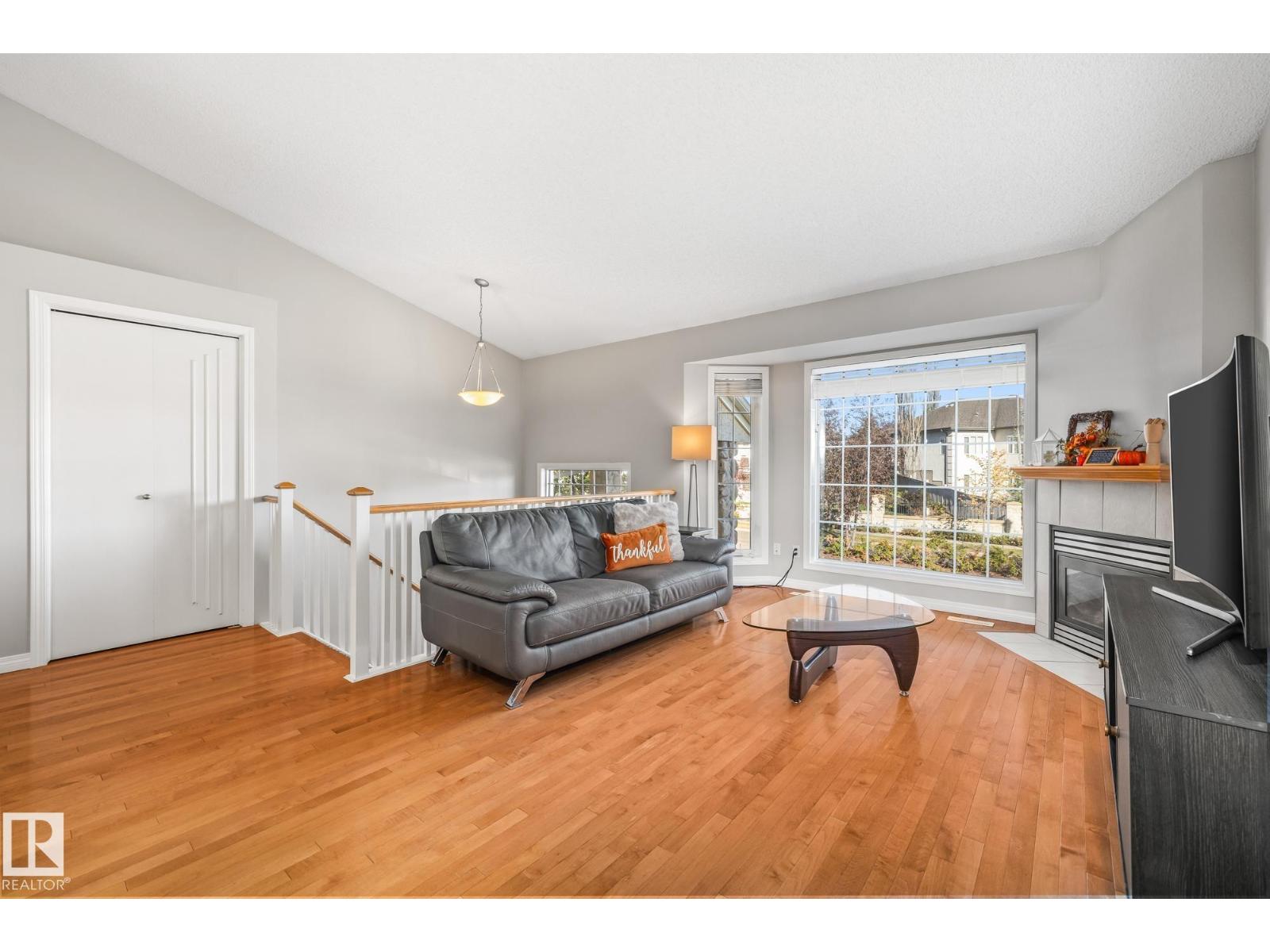 #3 303 Leger Wy Nw, Edmonton, Alberta  T6X 1X5 - Photo 3 - E4461184