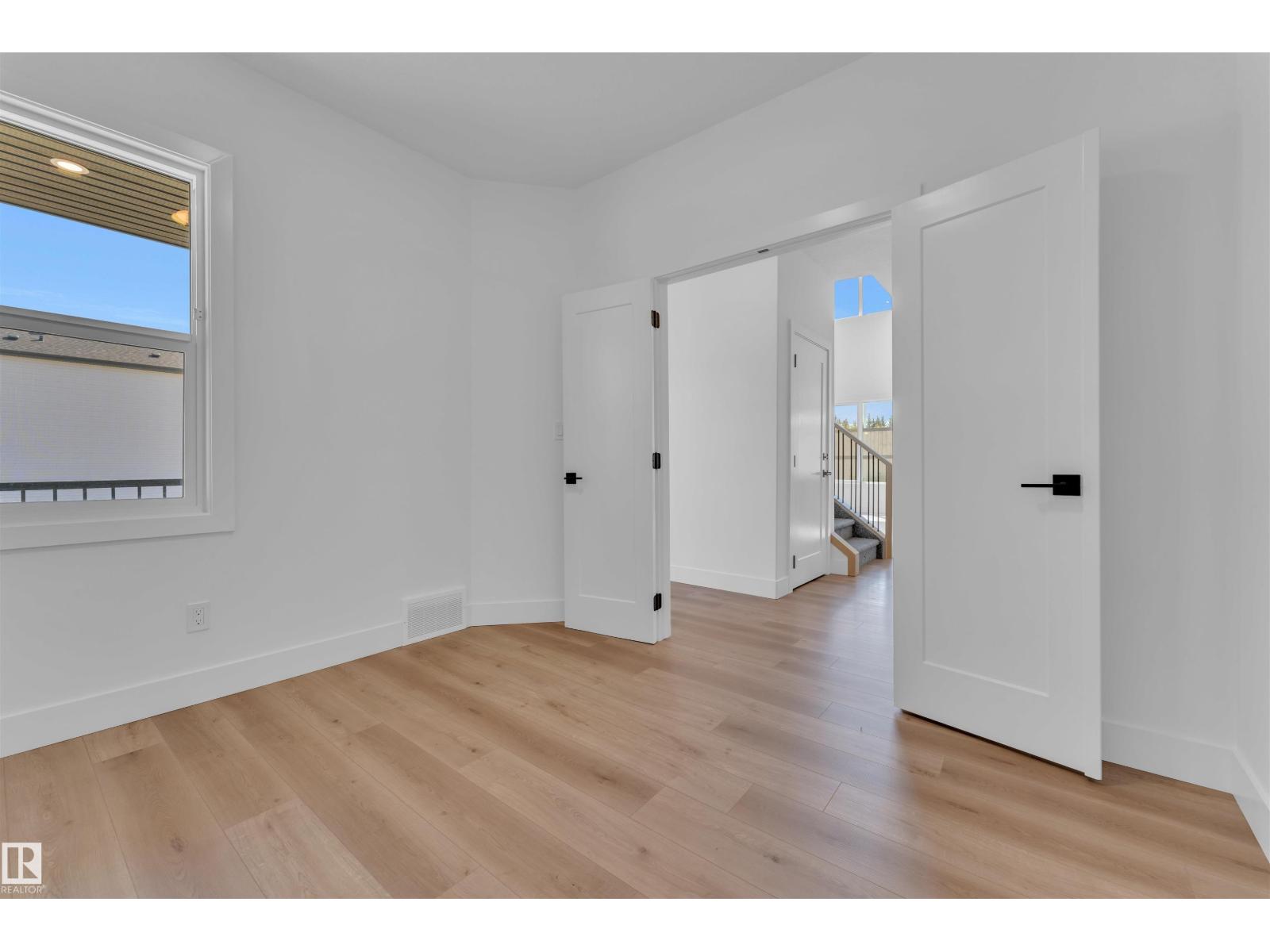 268 Munn Wy, Leduc, Alberta  T9E 1V2 - Photo 4 - E4461185