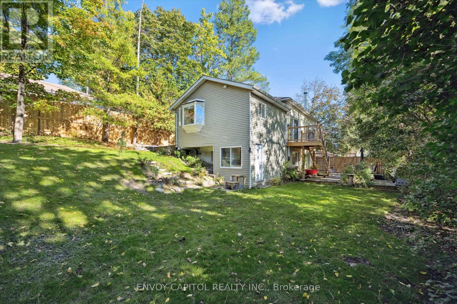 132 Norwich Street E, Guelph (General Hospital), Ontario  N1E 2G7 - Photo 36 - X12450115