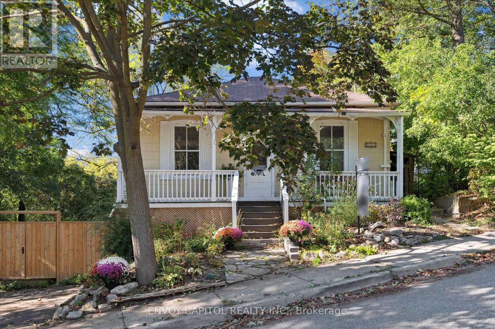 132 Norwich Street E, Guelph (General Hospital), Ontario  N1E 2G7 - Photo 40 - X12450115