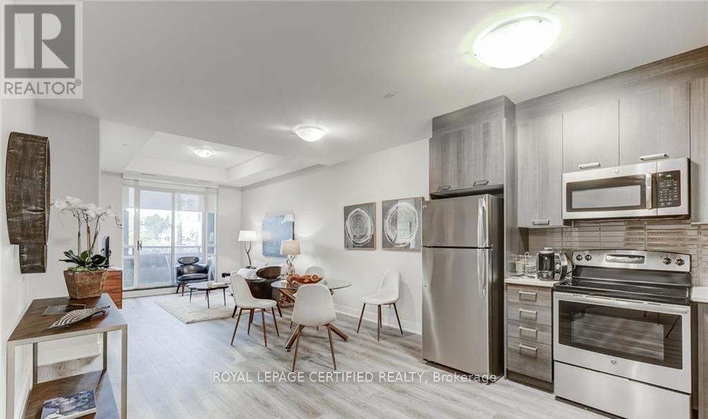 1213 - 150 Main Street W, Hamilton, Ontario  L8P 1H8 - Photo 3 - X12450140