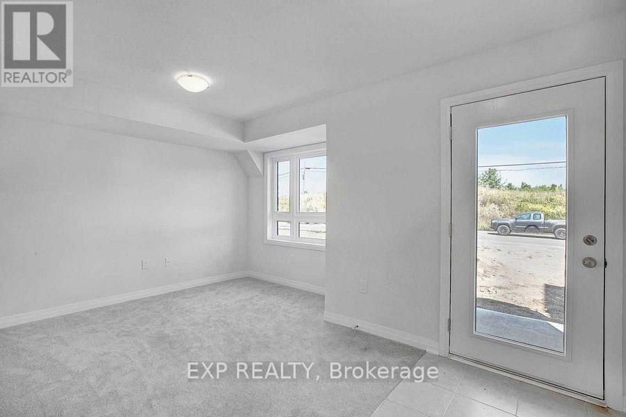 91 - 51 Sparrow Avenue E, Cambridge, Ontario  N1T 0E5 - Photo 11 - X12450151