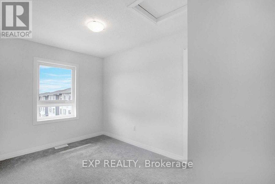 91 - 51 Sparrow Avenue E, Cambridge, Ontario  N1T 0E5 - Photo 7 - X12450151