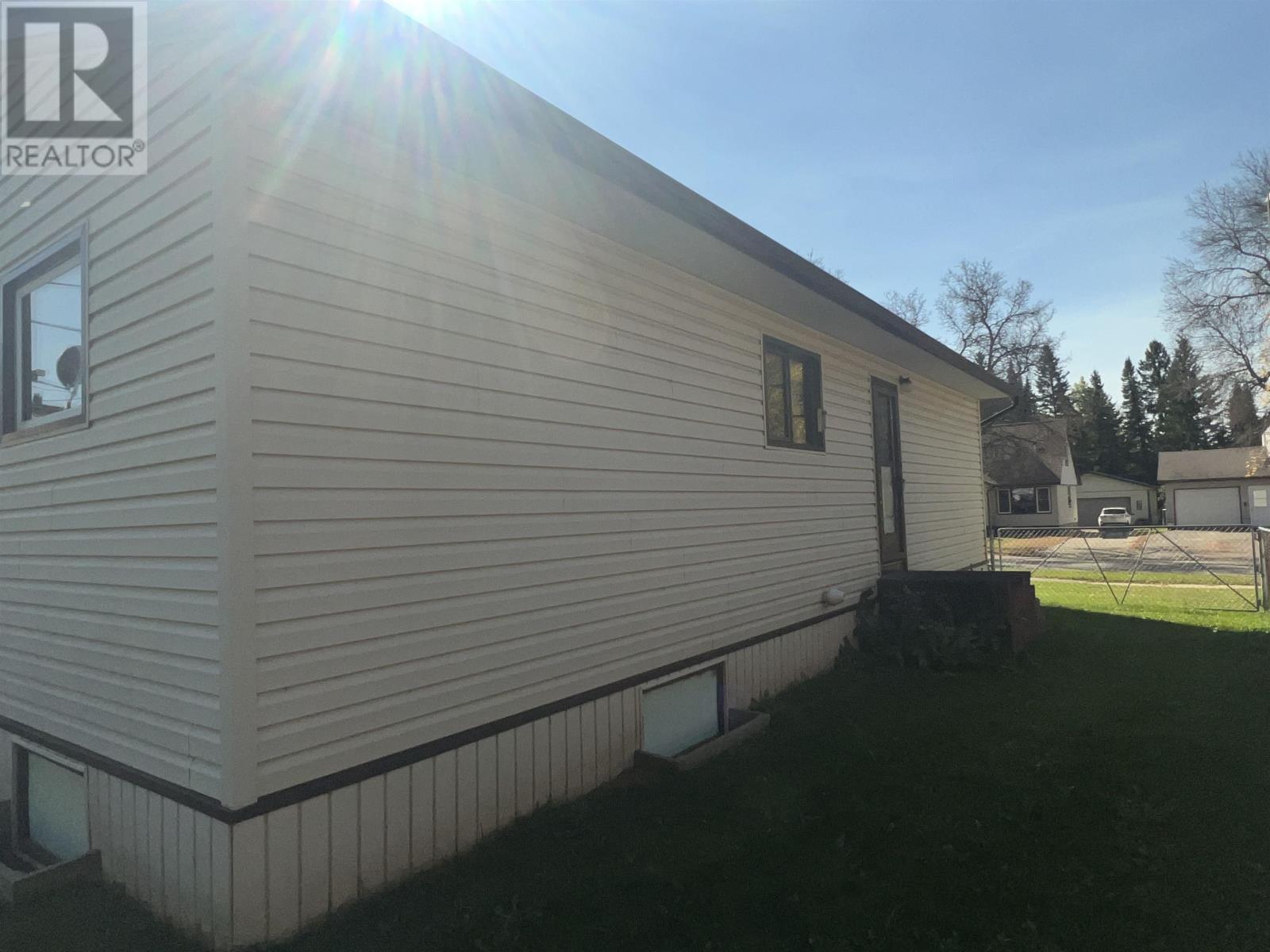 146 Pine Cres, Atikokan, Ontario  P0T 1C0 - Photo 7 - TB253169